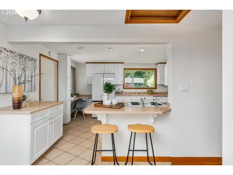 10919 SE Mill Court Portland OR 97216