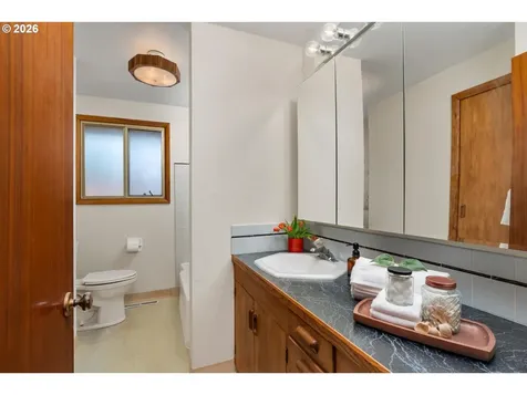 10919 SE Mill Court Portland OR 97216