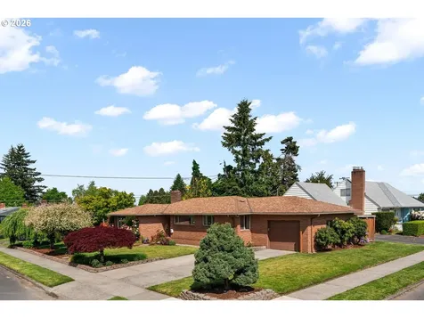 10919 SE Mill Court Portland OR 97216