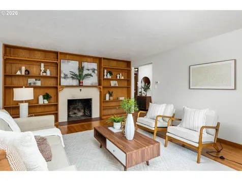 10919 SE Mill Court Portland OR 97216