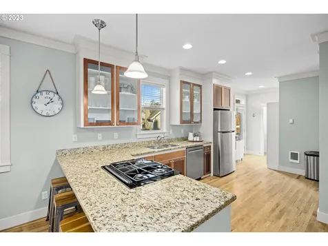 2798 Sw Anchor Avenue Lincoln City OR 97367