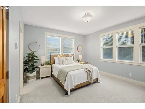 2798 Sw Anchor Avenue Lincoln City OR 97367