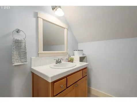 2798 Sw Anchor Avenue Lincoln City OR 97367