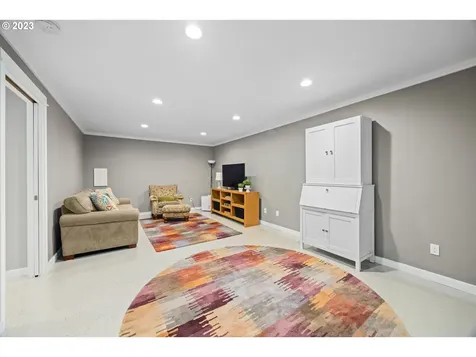 2798 Sw Anchor Avenue Lincoln City OR 97367