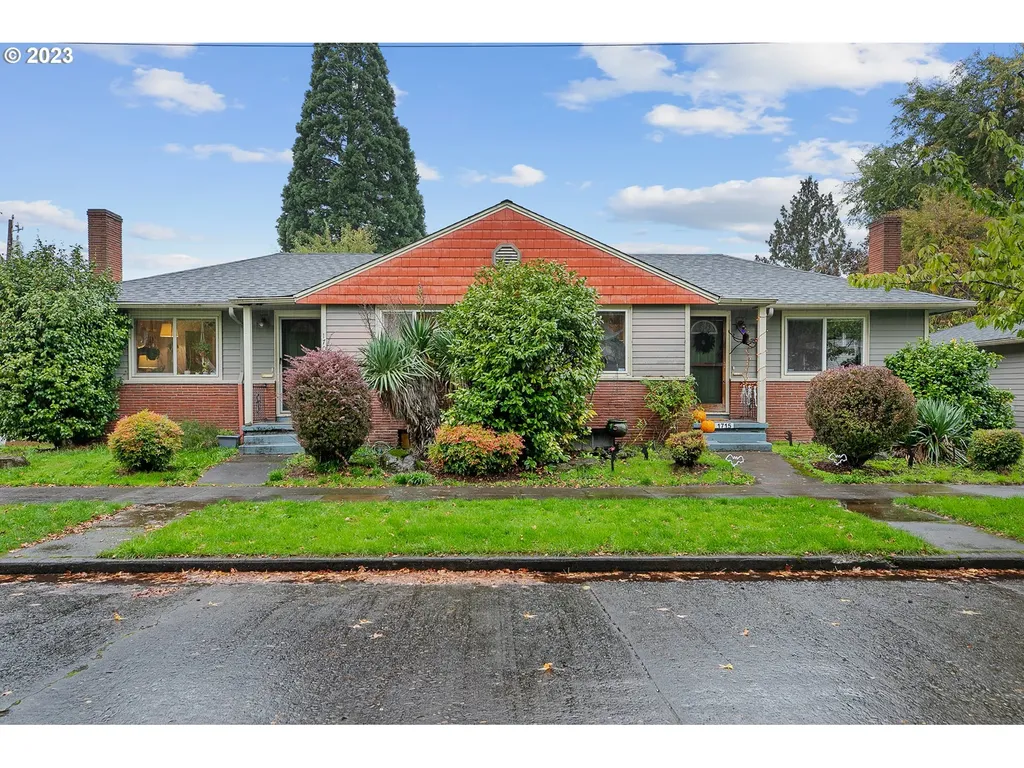 1707 Ne Jarrett Street Portland OR 97211