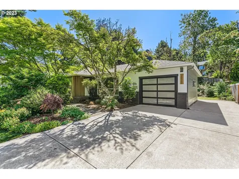 2020 Wembley Park Road Lake Oswego OR 97034