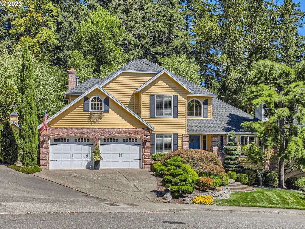 4135 Sw Comus Street Portland OR 97219