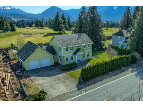 422 Smith Beckon Road Carson WA 98610