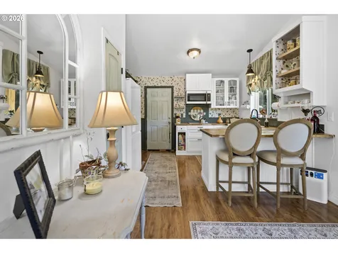 4912 NE Littlefield Drive La Center WA 98629