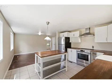 37625 Sunset Lane Brownsville OR 97327