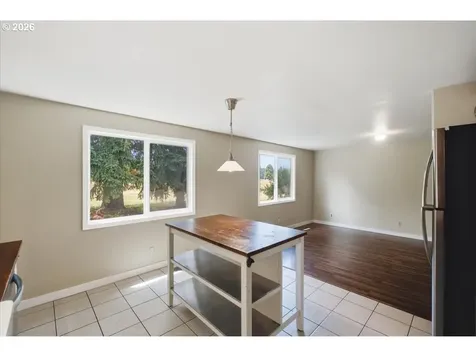 37625 Sunset Lane Brownsville OR 97327