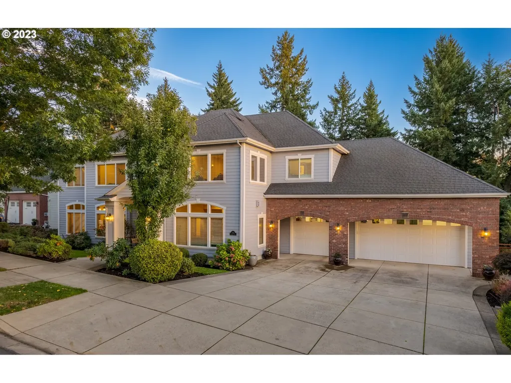2554 Blacktail Drive Eugene OR 97405