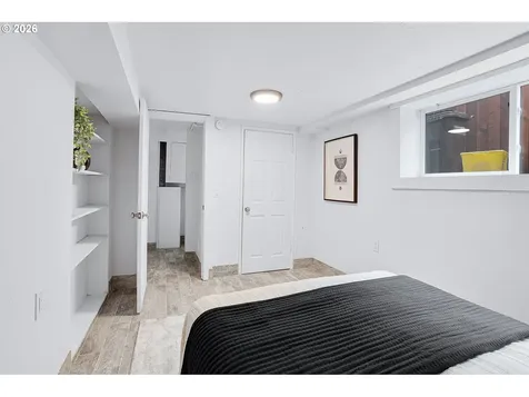 2817 NE Weidler Street Portland OR 97232