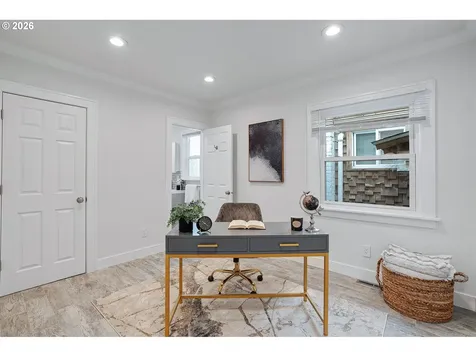 2817 NE Weidler Street Portland OR 97232