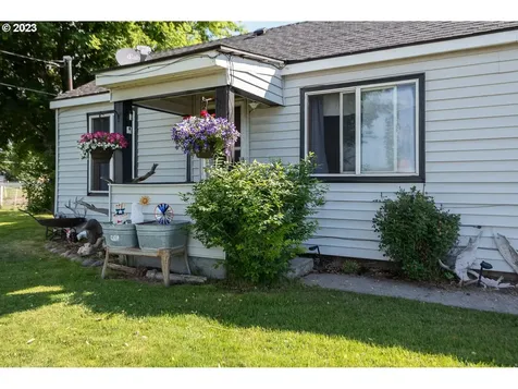 3224 Nw Lamonta Road Prineville OR 97754