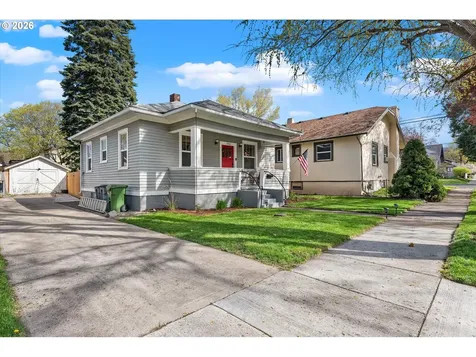 1903 Cedar Street La Grande OR 97850