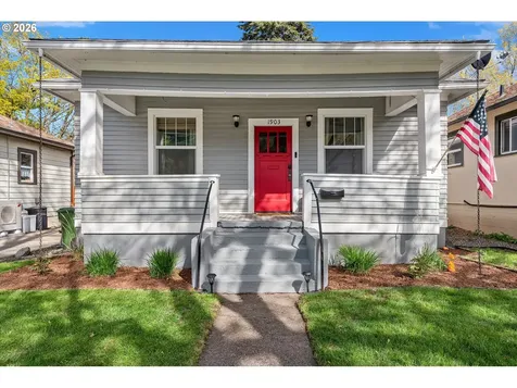 1903 Cedar Street La Grande OR 97850