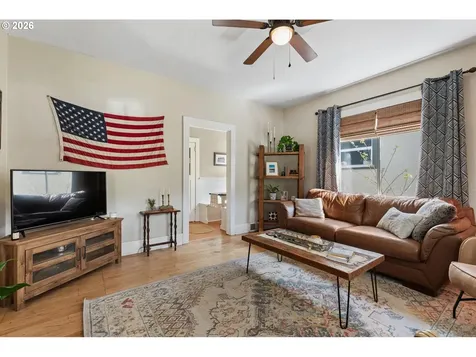 1903 Cedar Street La Grande OR 97850