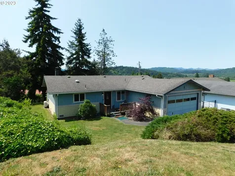 1968 View Street Myrtle Point OR 97458