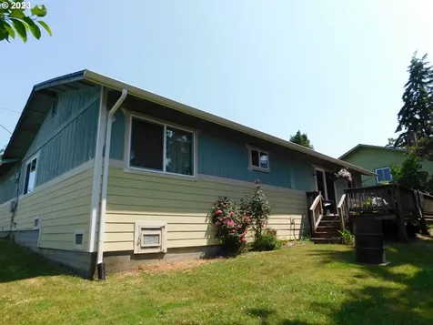 1968 View Street Myrtle Point OR 97458