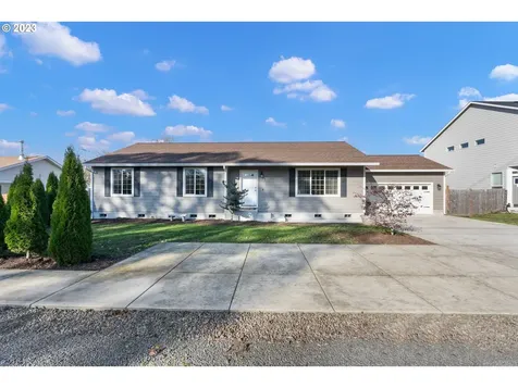 1839 Lewis River Road Woodland WA 98674