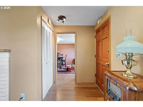 2465 17th Street Springfield OR 97477