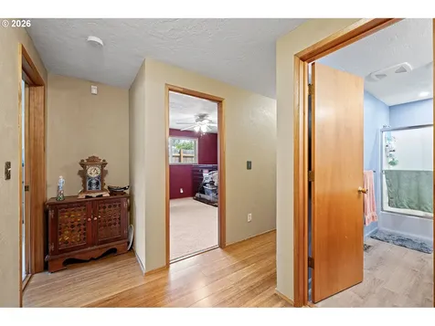2465 17th Street Springfield OR 97477