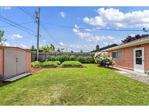 2465 17th Street Springfield OR 97477
