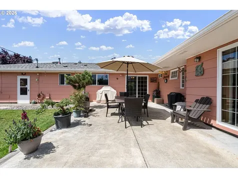 2465 17th Street Springfield OR 97477