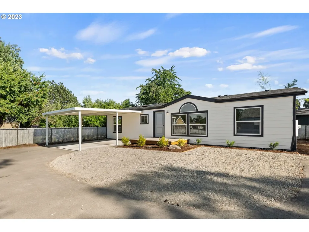 3138 Livingston Street Ne Salem OR 97301
