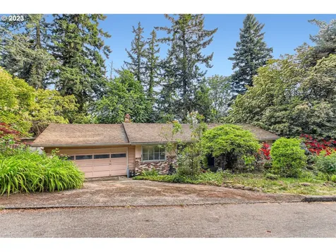 6336 Frost Street Lake Oswego OR 97035