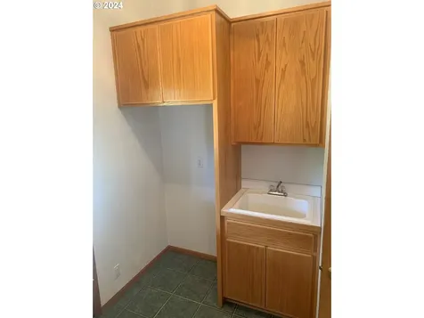 90532 Hill Road Springfield OR 97478