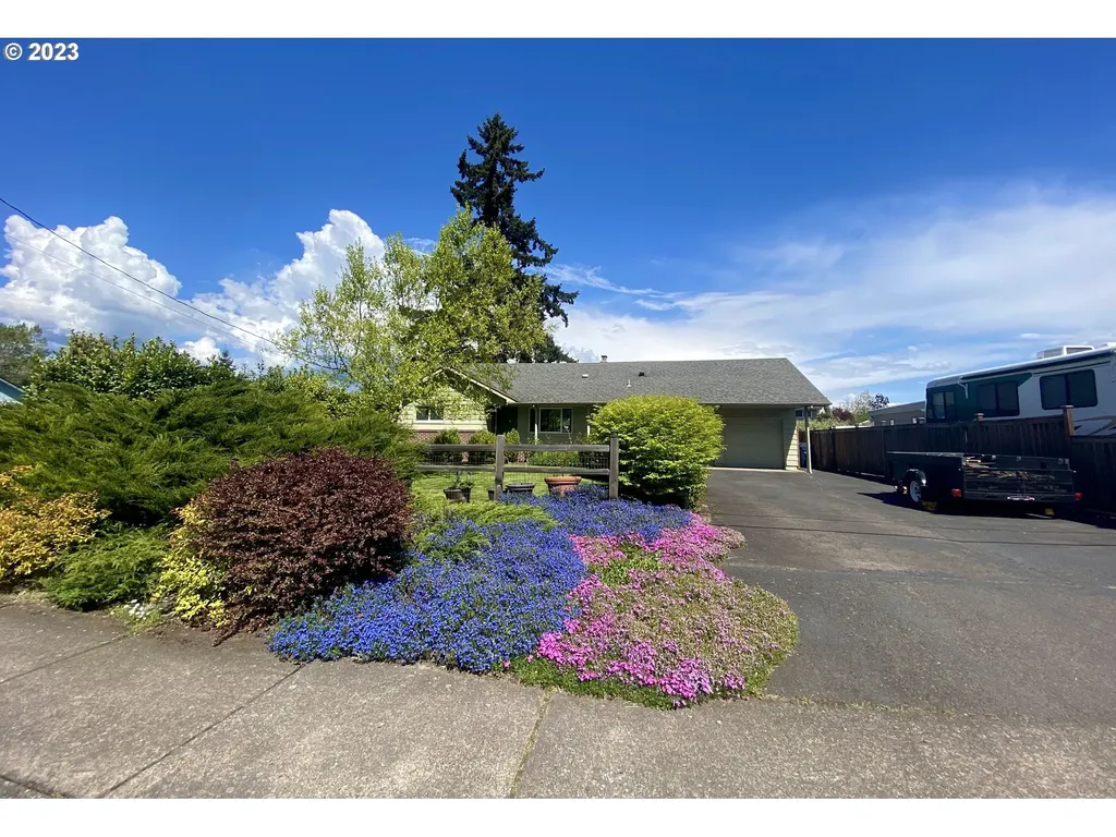 2181 5th Street Springfield OR 97477