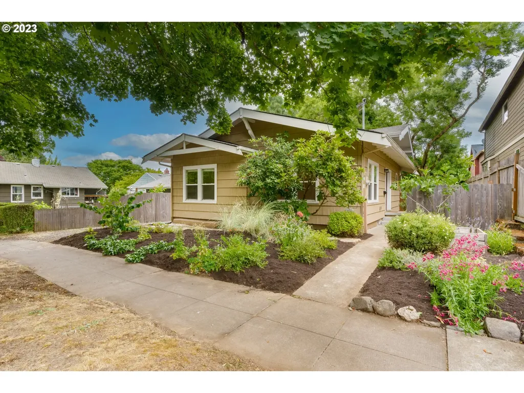 7650 N Drummond Avenue Portland OR 97217