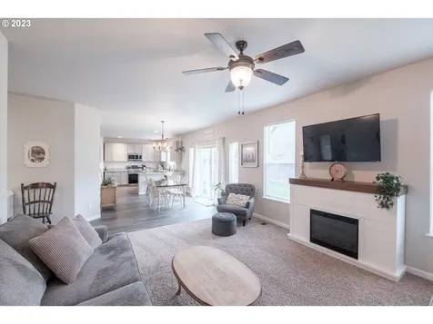 2364 Mountain River Drive Lebanon OR 97355
