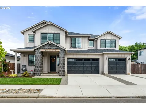 18302 Ne 82nd Street Vancouver WA 98682