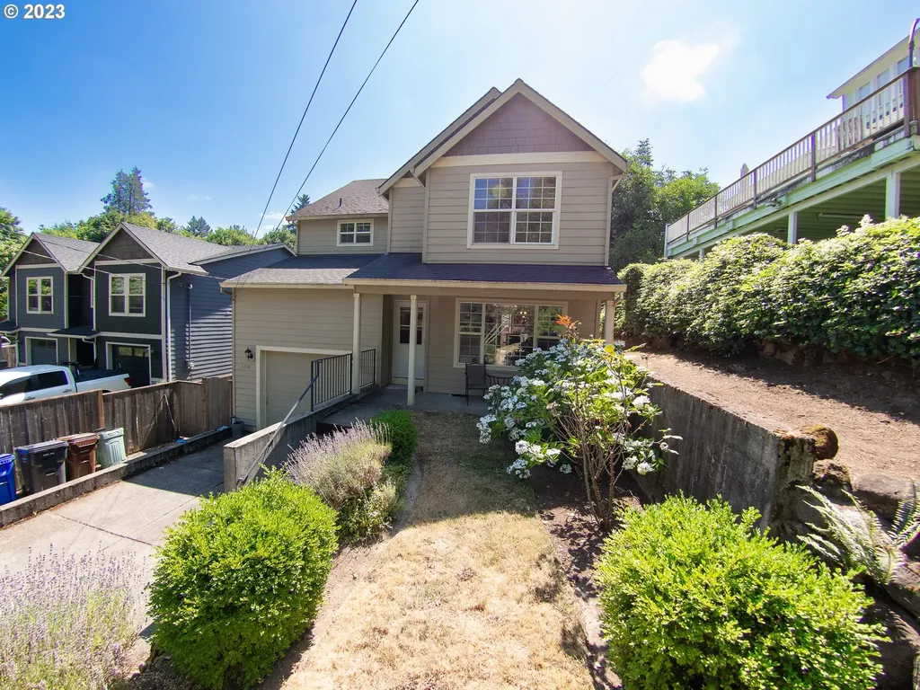 1716 Jackson Street Oregon City OR 97045