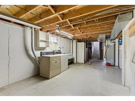 4309 NE 114th Avenue Portland OR 97220
