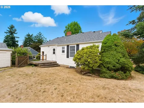 4309 NE 114th Avenue Portland OR 97220