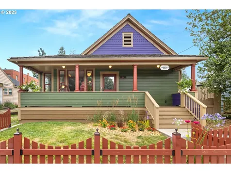 806 Washington Street Oregon City OR 97045