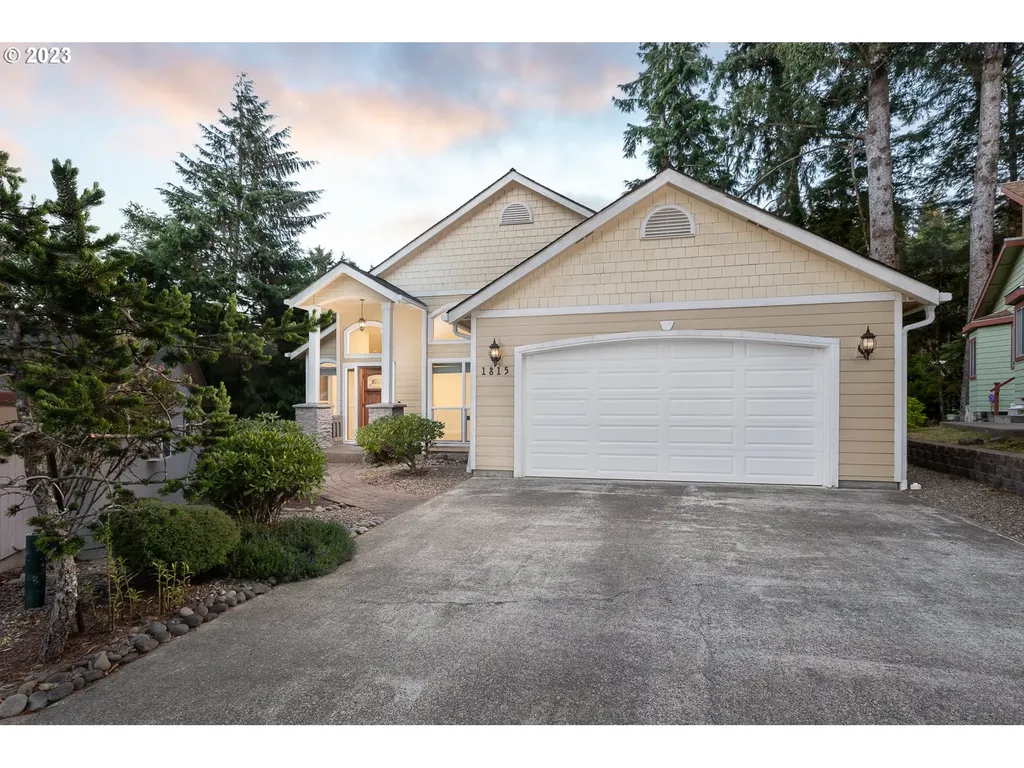 1815 Ne Tide Avenue Lincoln City OR 97367