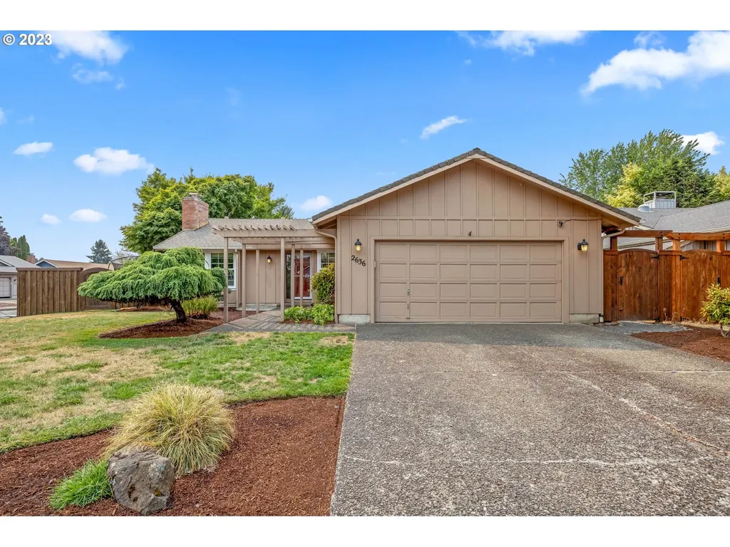 2636 Chad Drive Eugene OR 97408