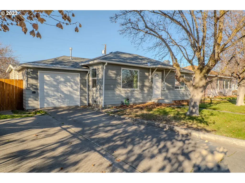210 Sw 7th Street Hermiston OR 97838