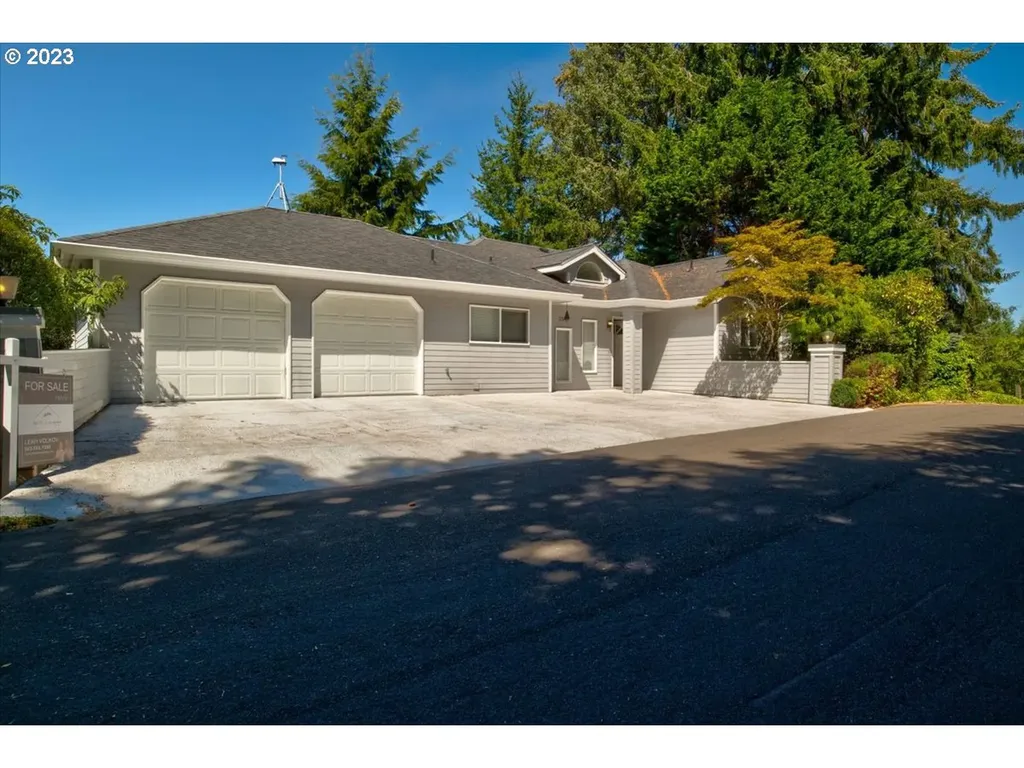 3541 Ocean View Drive Florence OR 97439
