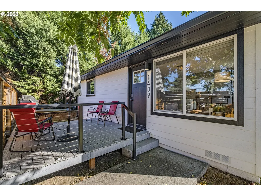 1409 Grand Boulevard Vancouver WA 98661