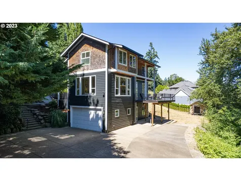 1301 9th Street West Linn OR 97068