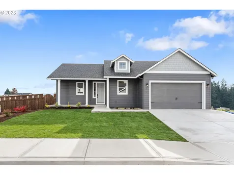 624 W 10th Street La Center WA 98629