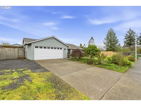 3823 NE Lincoln Street Hillsboro OR 97124