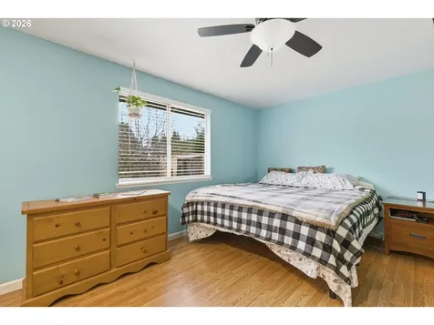3823 NE Lincoln Street Hillsboro OR 97124