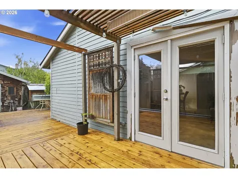 3823 NE Lincoln Street Hillsboro OR 97124
